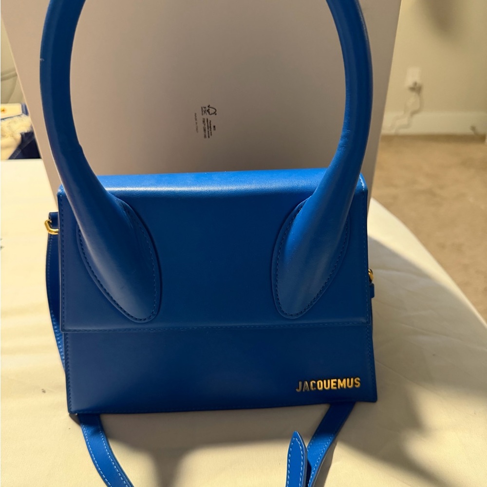 Jacquemus le Grand Chiquito Blue Leather Shoulder Bag and crosbody great